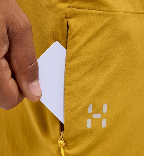 Pantaloni scurți Haglöfs L.I.M Fuse II Shorts bărbați - galben Clay Yellow