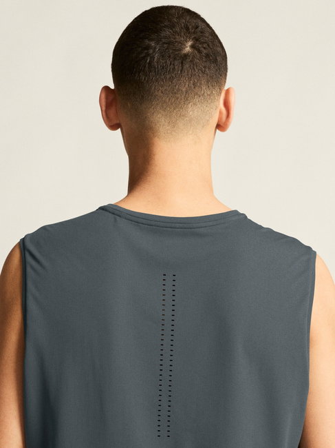 Craft Hypervent Sleeveless – Maiou de antrenament - Gri (9580)