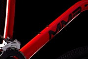 MMR KUMA 10 (2024) - bicicletă MTB hardtail - Bright Red