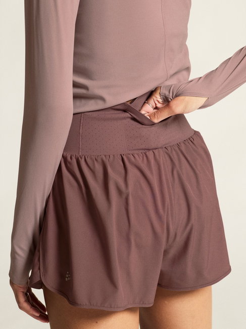 Pantaloni scurți alergare Craft Hypervent Wide Shorts damă - mov (7880)