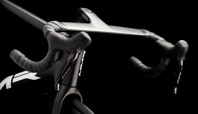 MMR ADRENALINE 30 PLUS (2025) - bicicletă șosea race - Carbon
