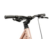 Bicicleta Trekking Kross Evado C200 28 inch roz / mov Shimano