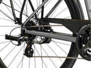 Bicicleta Urban Kross Trans T200 28 inch grafit / argintie Shimano Altus