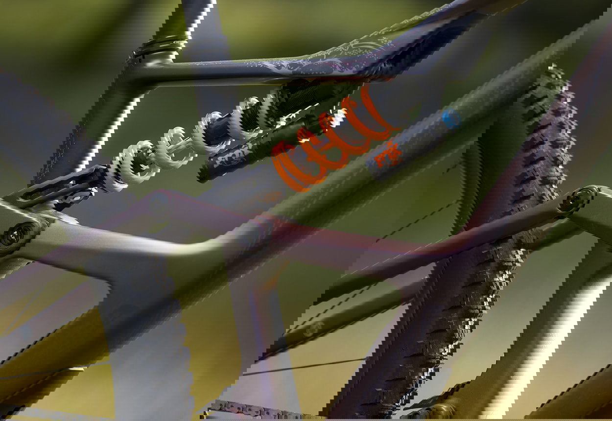 Mișcări Line sau Trasee Dure