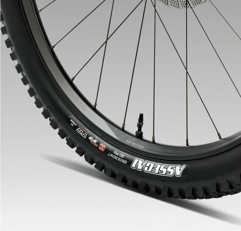 DH and DD tyres