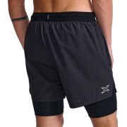 2XU - pantaloni scurti de alergare cu compresie pentru barbati - Aero 2-in-1 5" Shorts - negru reflectorizant