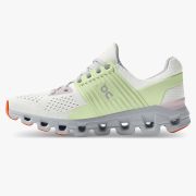 On CloudSwift - pantofi sport pentru femei - alb ice verde deschis oasis