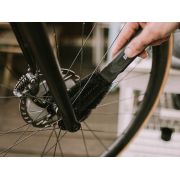 Dynamic Bike Care - Perie curatare roti si componente bicicleta Wheel and component brush - negru