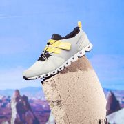 On Cloud Nexus - pantofi sport pentru barbati - gri deschis glaciar limelight