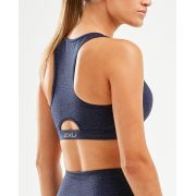 2XU - Bustiera sport pentru femei Active Crop - negru mov inchis