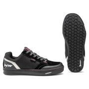Northwave Tribe - pantofi pentru ciclism flat pentru femei - negru-fucsia