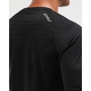 2XU - Bluza cu maneca lunga barbati XVENT Long Sleeve Top - negru reflexiv