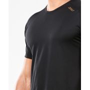 2XU - Tricou tehnic barbati GHST SS Tee - imprimeu negru auriu
