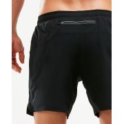 2XU - Pantaloni scurti de alergare pentru barbati XVENT 7" Short- negri cu elemente reflectorizante