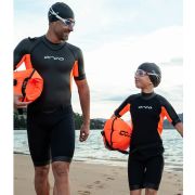 Orca - costum neopren ape deschise pentru copii pantalon scurt OpenWater Vitalis Squad junior Shorty wetsuit - negru portocaliu