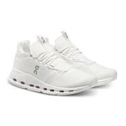 On CloudNova - pantofi sport pentru femei - alb nevopsit