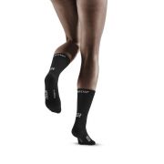 CEP - Sosete scurte compresie mid cut pentru femei Xtra Mile socks - negru alb