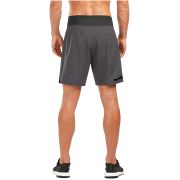 2XU - Pantaloni scurti compresie alergare 2 in 1 barbati Comp 7" Shorts - gri Charcoal negru