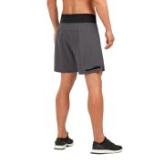 2XU - Pantaloni scurti compresie alergare 2 in 1 barbati Comp 7" Shorts - gri Charcoal negru