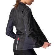 Castelli Squadra Stretch W - jacheta ciclism anti vant pentru femei - gri inchis-negru