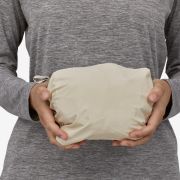 Patagonia - geaca - W Torrentshell 3l - Visiniu