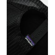 Patagonia - sapca - P-6 Logo Trucker - Negru