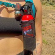 Husa universala pentru spray urs Counter Assault