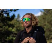 Ochelari de soare electro fotocromatici React Swiss OPTRAY NEON - lentila verde si rama neagra