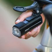 Far RAVEMEN K1000 USB 1000 Lumeni