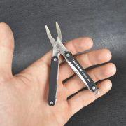 Leatherman - multi-tool 9 functii Squirt PS4 831233 - negru