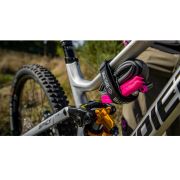 Muc-Off - banda transport accesorii bicicleta si geanta waterproof Utility Frame Strap plus Cargo Bag Bundle