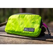 Muc-Off - borseta bicicleta Rainproof Essentials Case - verde lime hi vision