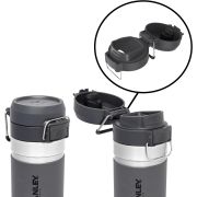 Stanley - termos tip bidon apa - GO Quick Flip Water Bottle - gri inchis carbune - 0.7 L