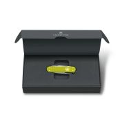 Victorinox - briceag clasic gama SD Alox Limited Edition 2023 - verde galben neon