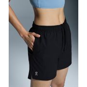 Pantaloni scurți On 5" Core Shorts W - negru | ușori pentru alergare