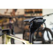 Geantă Bikefun Apex M pe șa