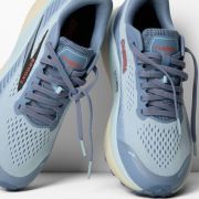 Pantofi alergare trail Brooks Cascadia 20 damă - albastru pastel cu corai