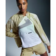Geacă alergare On Ultra Jacket W - alb | Caper, impermeabilă