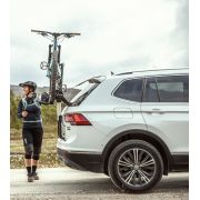 Sistem transport biciclete Thule Outway Platform 993 pe haion 2 biciclete