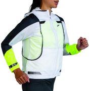 Brooks Run Visible Jacket W – Geacă de alergare reflectorizantă, transformabilă în vestă - Alb