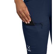 Haglöfs Lite Standard Pant W – Pantaloni outdoor ușori de vară - Albastru închis Tarn Blue