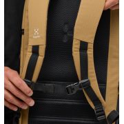 Haglöfs Jarve Multi 28 – Rucsac multi-compartiment 28 L - Bej Cinnamon Brown/True Black