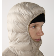 Haglöfs Särna Mimic II Hood W – Geacă izolată Mimic Gold cu glugă - Bej Chalk Beige