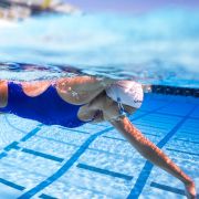 Finis - ochelari inot - Bolt Goggles - competitie - Albastru ghețar cu lentilă oglindă