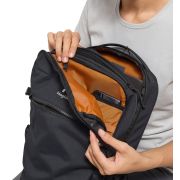 Haglöfs Jarve Multi 22 – Rucsac multi-compartiment 22 L - Negru True Black