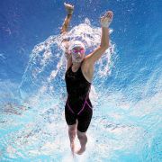 Finis - costum concurs inot dama - R3 Ascent Openback - Negru / roz