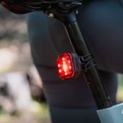 Lumină față Lezyne Zecto Drive 200+ - Negru