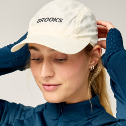 Brooks Journey Reflective Hat – Șapcă de alergare reflectorizantă - Alb