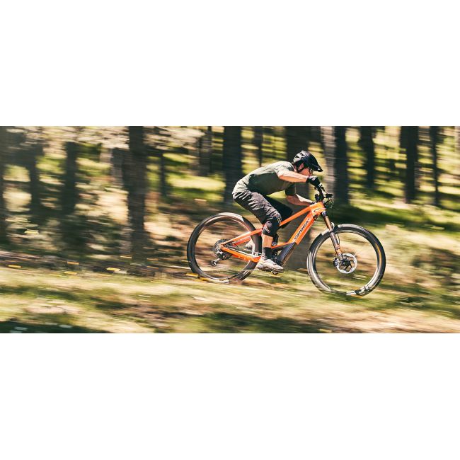 Orbea Wild FS M-TEAM - bicicleta electrica full suspension 29" carbon - alba