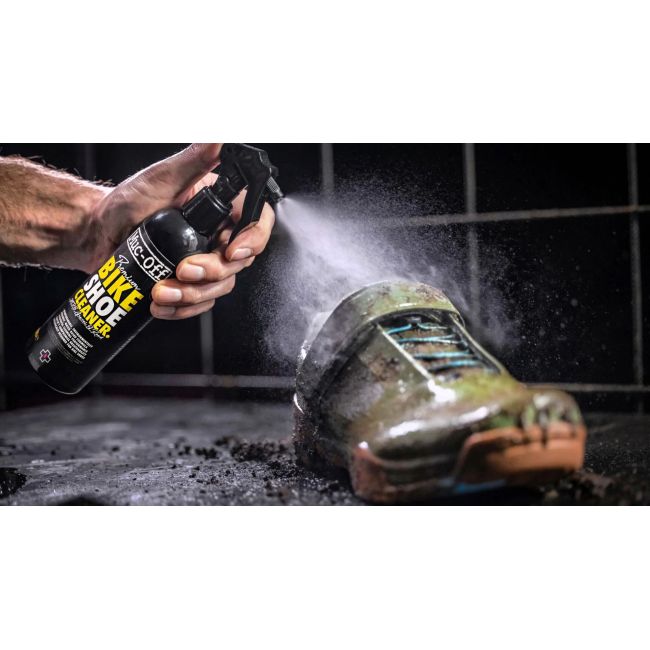 Muc-Off - Kit pentru curatare incaltaminte ciclism Premium Bike Shoe Care Kit